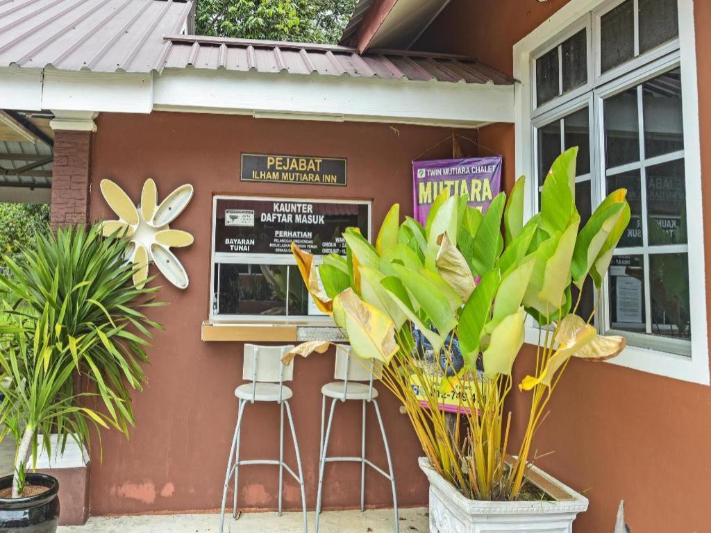 Oyo 90642 Twin Mutiara Chalet & Homestay Jeli Eksteriør billede