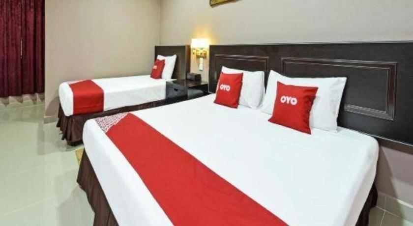 Oyo 90642 Twin Mutiara Chalet & Homestay Jeli Eksteriør billede