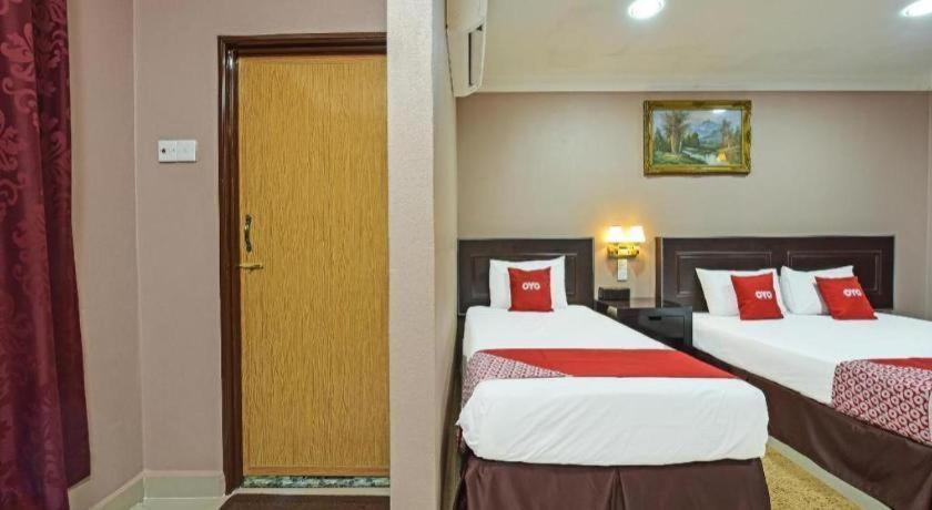 Oyo 90642 Twin Mutiara Chalet & Homestay Jeli Eksteriør billede